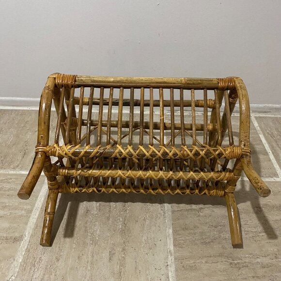 Vintage Bamboo and Rattan Magazine Rack - Bentwood - Record Holder. - Picture 9 of 10